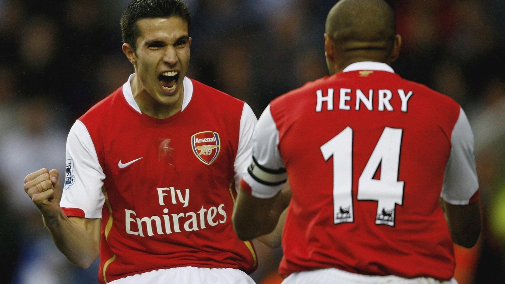 欧冠淘汰赛焦点战，威尔士压哨击败拜仁，改写百年足球版图